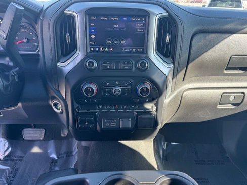 Used 2023 Chevrolet Silverado 2500 LTZ image 18