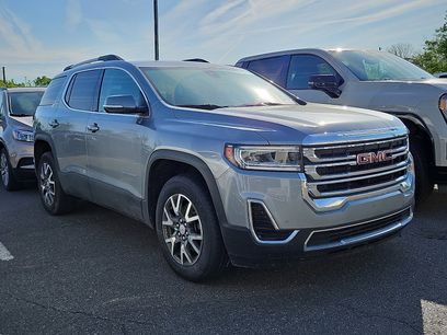 Certified 2023 GMC Acadia SLE w/ Driver Convenience Package
