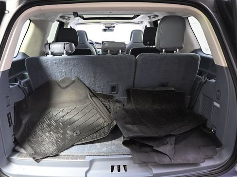 Used 2020 Lincoln Navigator Black Label w/ Cargo Convenience Package AWD/4WD image 19