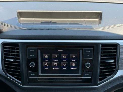 Certified 2023 Volkswagen Atlas Cross Sport SE AWD/4WD image 24