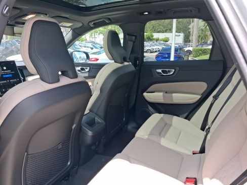 New 2026 Volvo XC60 B5 Core AWD/4WD image 5