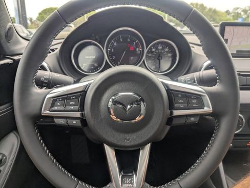 New 2026 MAZDA MX-5 Miata RF Grand Touring RWD image 23