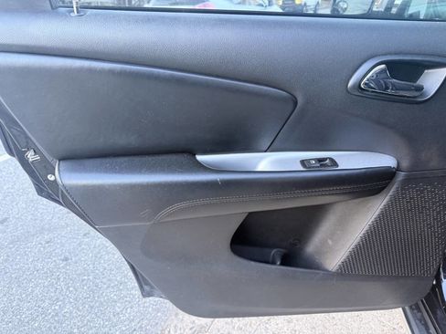 Used 2016 Dodge Journey Crossroad image 9