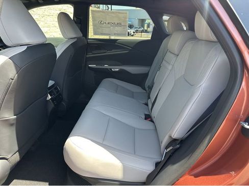 New 2026 Lexus RX 350h image 17