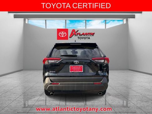 Certified 2025 Toyota RAV4 XLE AWD/4WD image 7