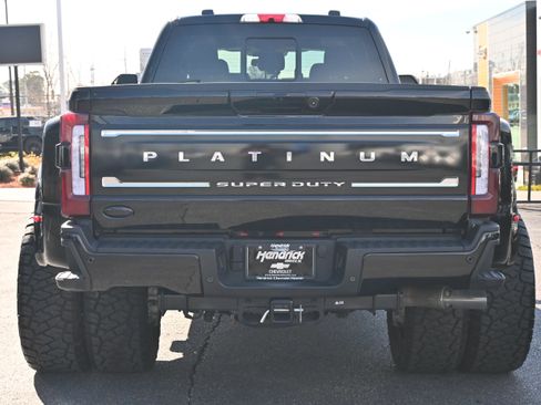 Used 2025 Ford F450 Platinum w/ Platinum Plus Package image 13