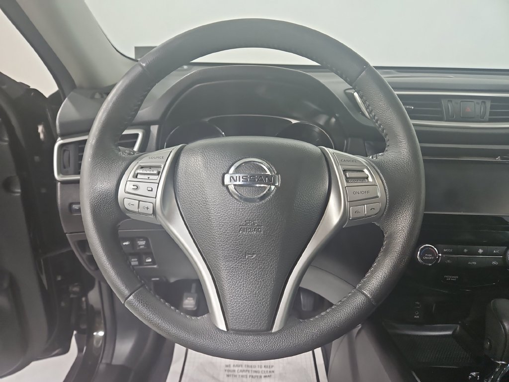 Used 2016 Nissan Rogue SL w/ SL Premium Package AWD/4WD image 15
