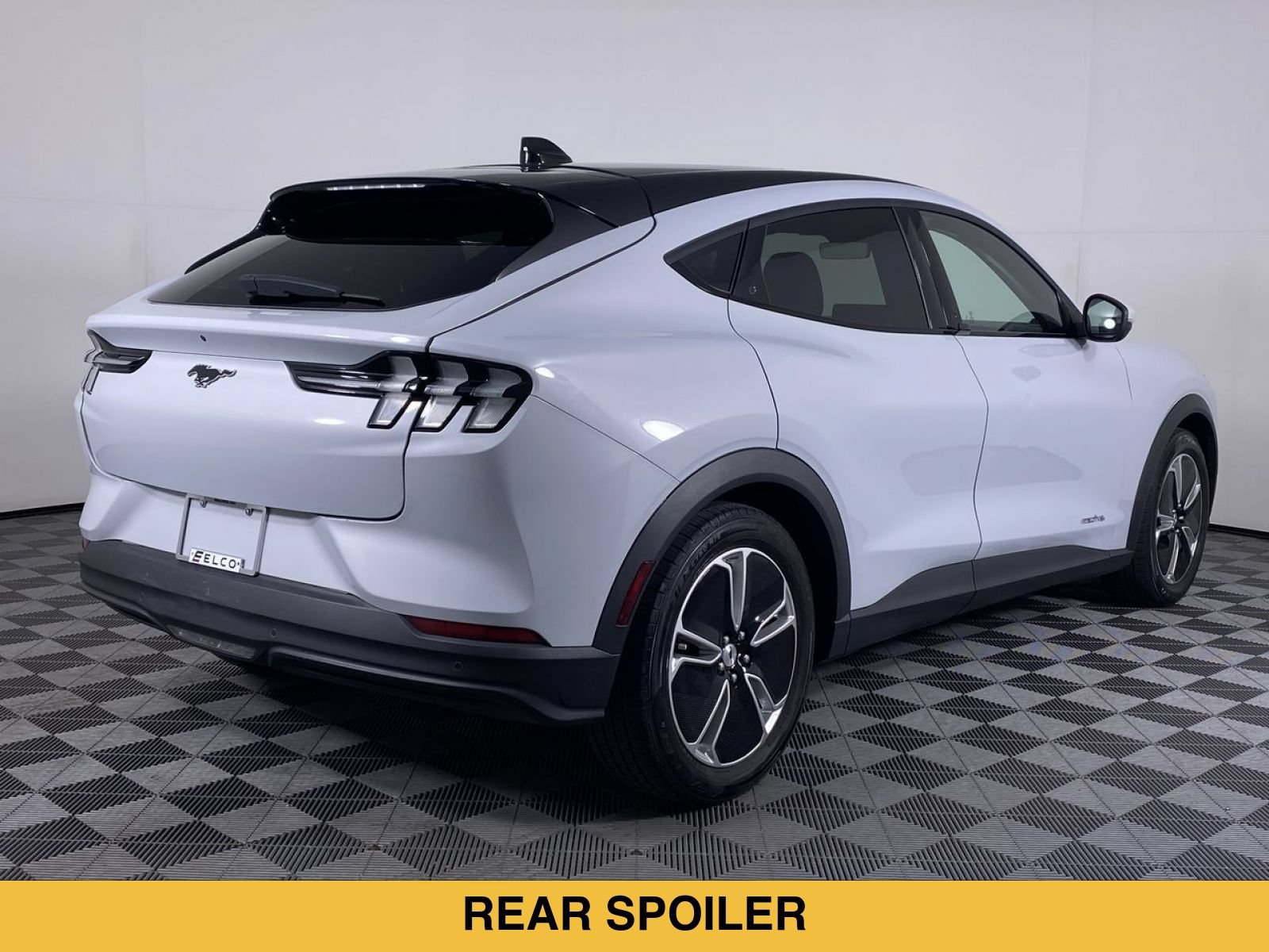 Used 2021 Ford Mustang Mach-E Select w/ Comfort/Appearance Package AWD/4WD image 19