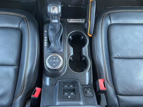 Certified 2023 Ford Bronco Badlands AWD/4WD image 18