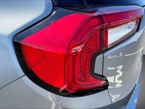 Used 2023 GMC Terrain Denali w/ Denali Premium Package AWD/4WD image 30