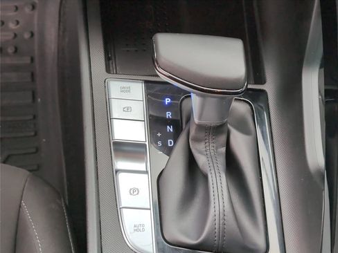 Used 2021 Hyundai Elantra SEL w/ Convenience + Premium Package image 23