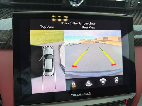 Used 2022 Maserati Quattroporte Modena Q4 image 17