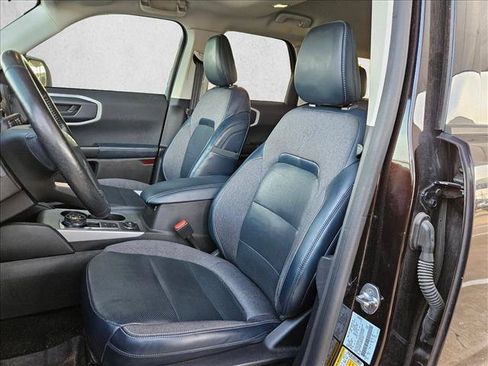 Used 2021 Ford Bronco Sport Outer Banks w/ Outer Banks Package AWD/4WD image 13