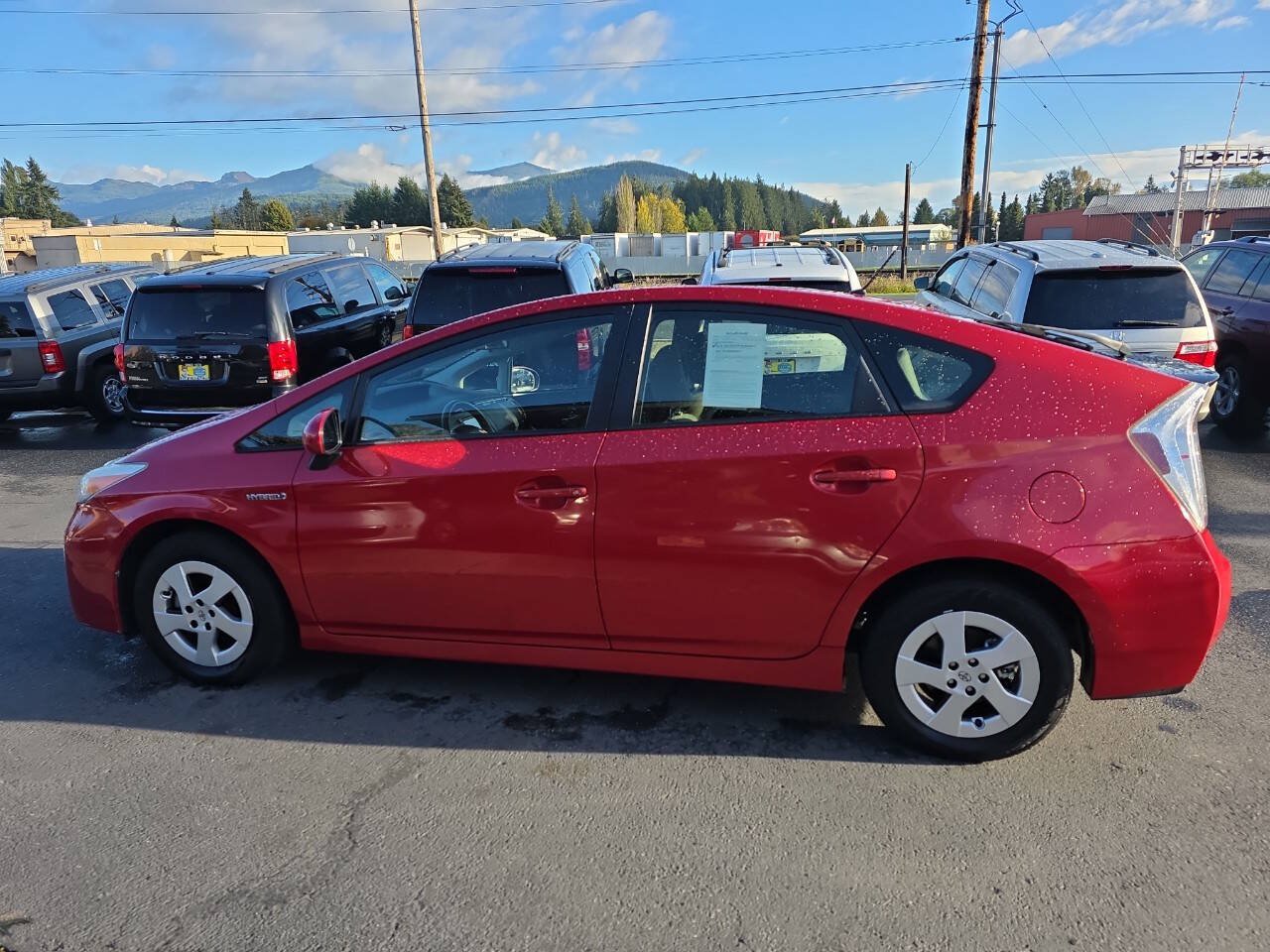 Used 2013 Toyota Prius Two FWD image 8