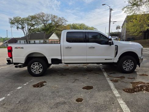 Used 2024 Ford F250 Lariat AWD/4WD image 37