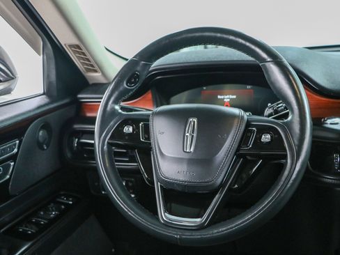 Used 2021 Lincoln Aviator Reserve w/ Equipment Group 201A AWD/4WD image 12
