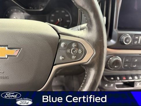 Used 2022 Chevrolet Colorado Z71 RWD image 12