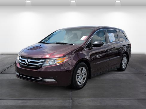 Used 2014 Honda Odyssey LX image 6