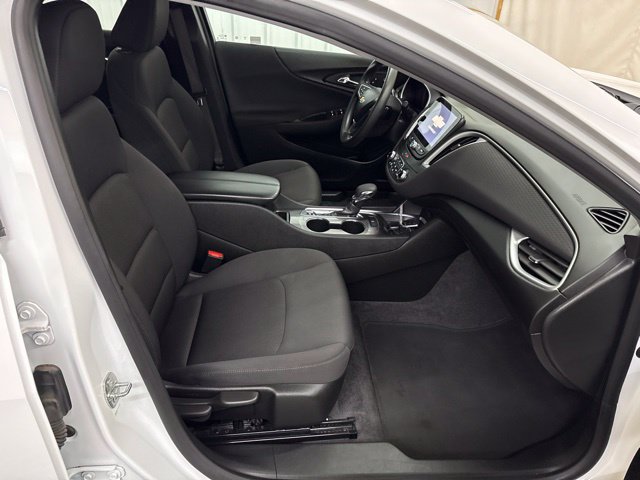 Used 2023 Chevrolet Malibu LT FWD image 20