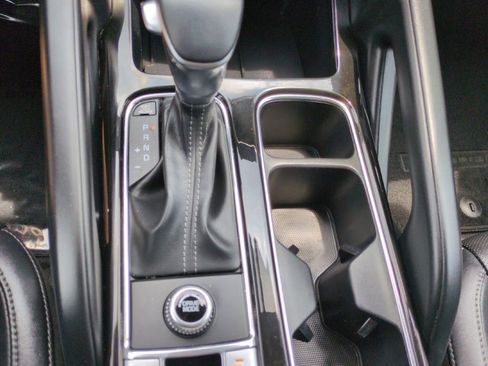 Used 2023 Kia Telluride S w/ S Sunroof Package FWD image 22