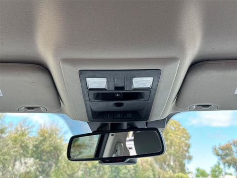 Used 2016 RAM 1500 Lone Star RWD image 24