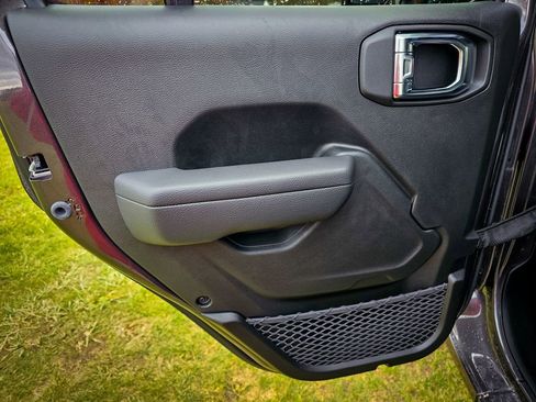 New 2025 Jeep Wrangler Sport S image 26