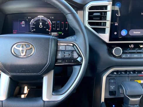 Used 2023 Toyota Tundra Limited AWD/4WD image 25