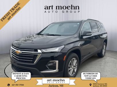 Used 2023 Chevrolet Traverse LT