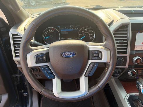 Used 2019 Ford F150 King Ranch w/ Equipment Group 601A Luxury AWD/4WD image 15