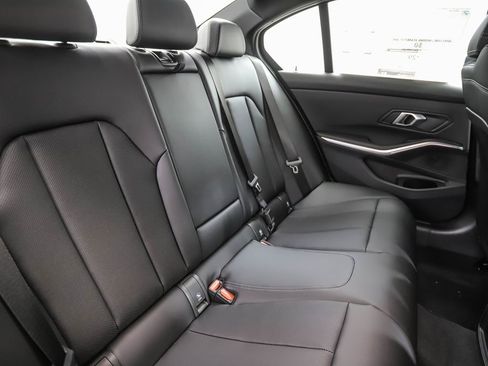 Certified 2025 BMW 330i xDrive Sedan w/ M Sport Package image 27