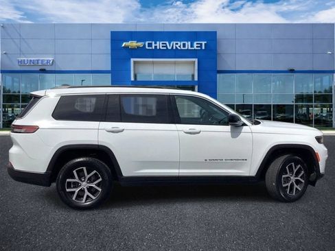 Used 2024 Jeep Grand Cherokee L Limited w/ Luxury Tech Group II AWD/4WD image 5