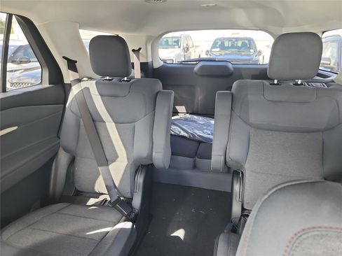 New 2026 Ford Explorer Active image 14