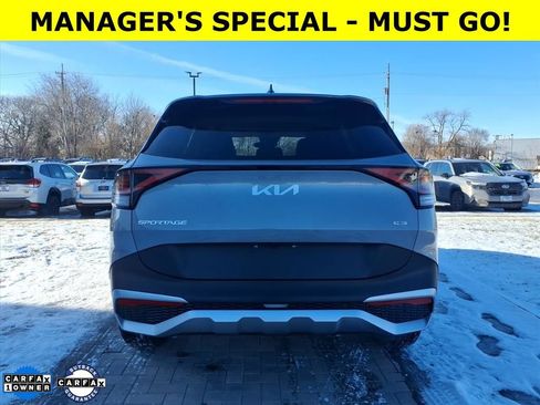 Used 2023 Kia Sportage LX image 6