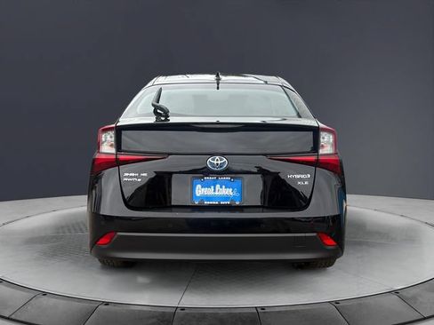 Used 2019 Toyota Prius XLE w/ Advanced Technology Package AWD/4WD image 4