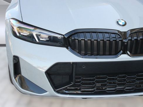 New 2026 BMW 330i Sedan w/ M Sport Package RWD image 11