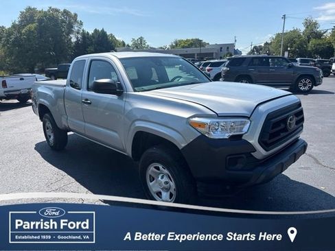Used 2022 Toyota Tacoma SR AWD/4WD image 1