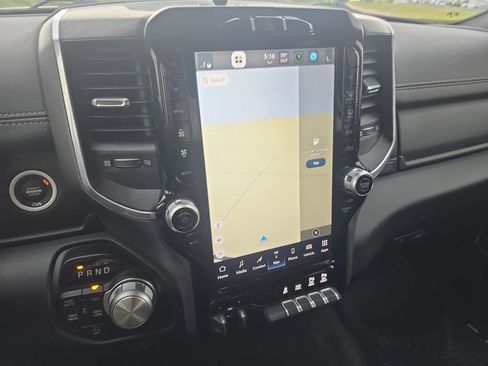 Used 2023 RAM 1500 Laramie AWD/4WD image 23