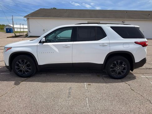 Used 2020 Chevrolet Traverse RS FWD image 11