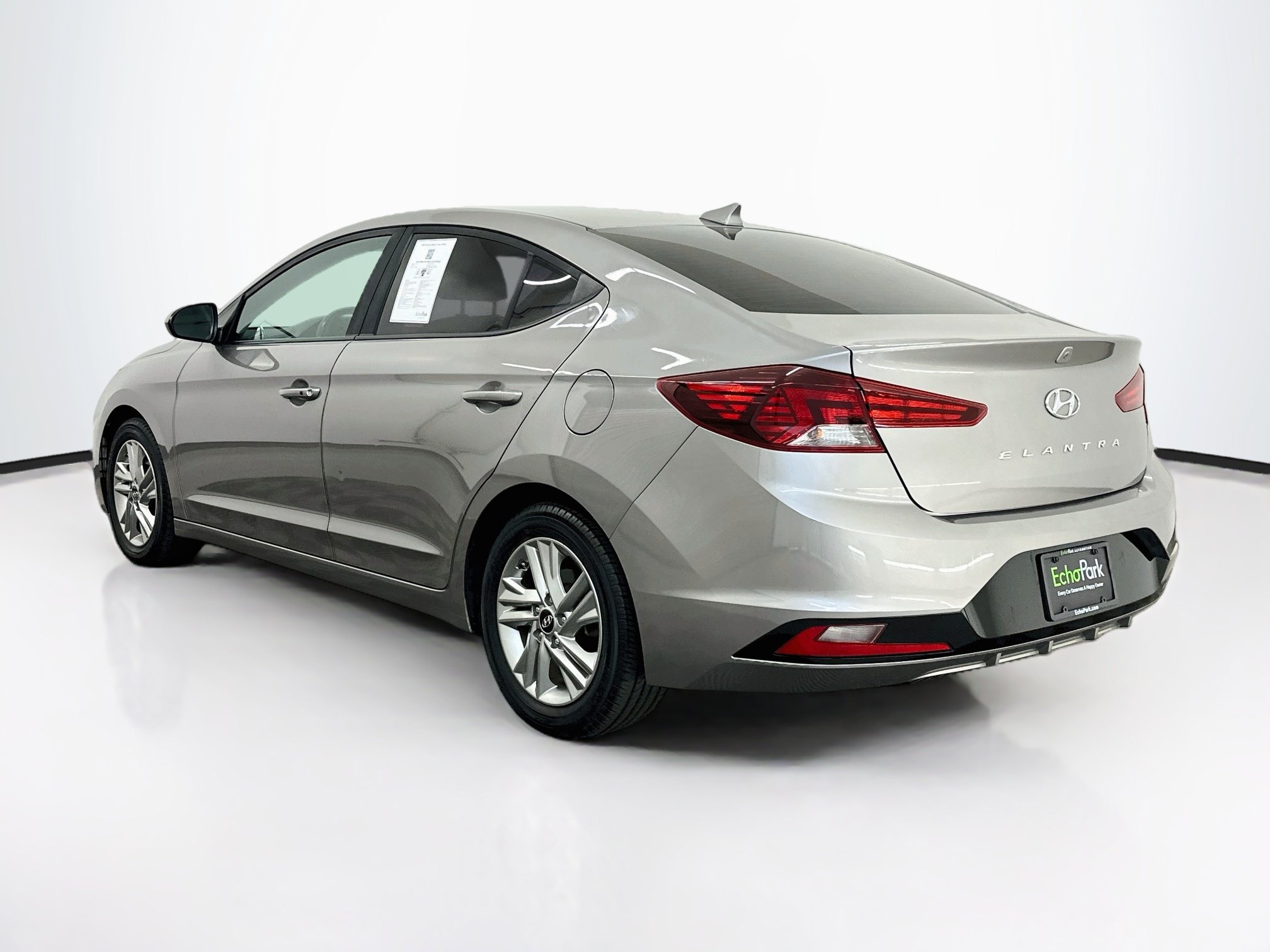 Used 2020 Hyundai Elantra Value Edition FWD image 5
