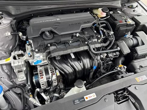 New 2026 Hyundai Elantra Limited image 13