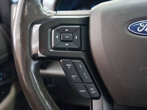 Used 2019 Ford Expedition Limited w/ Equipment Group 301A image 35