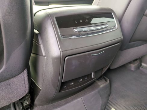 Certified 2025 Cadillac Escalade ESV Sport Platinum image 22