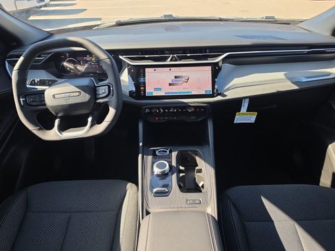 New 2026 Jeep Cherokee Laredo AWD/4WD image 17
