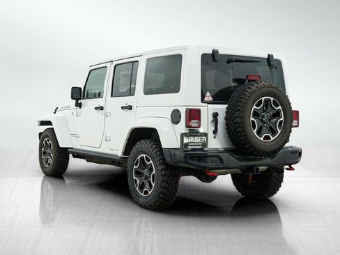 Used 2016 Jeep Wrangler Unlimited Rubicon AWD/4WD image 3