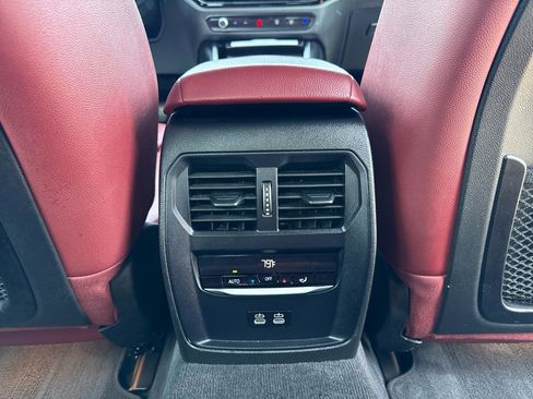 Used 2023 BMW i4 eDrive35 w/ Premium Package image 28