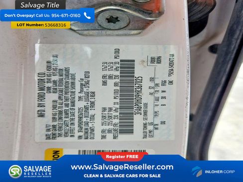 Used 2017 Ford Fusion SE w/ Fusion SE Technology Package FWD image 16