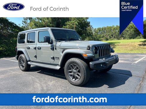 Used 2020 Jeep Wrangler Unlimited Sahara AWD/4WD image 1