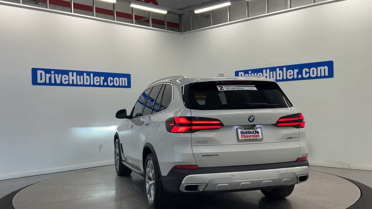 Used 2024 BMW X5 xDrive40i w/ Premium Package AWD/4WD image 7