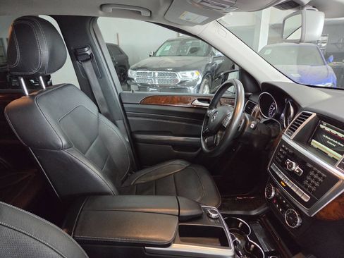 Used 2015 Mercedes-Benz ML 350 4MATIC image 29
