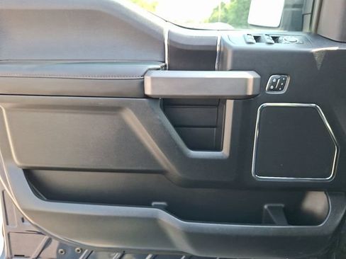 Used 2020 Ford F150 Platinum w/ Equipment Group 701A Luxury AWD/4WD image 12